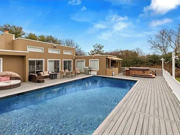 House East Quogue