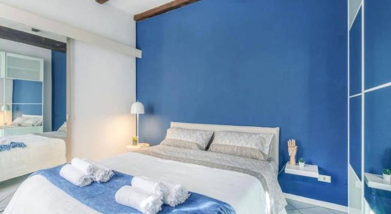 Rental apartment with 1 room for 4 persons in Modena