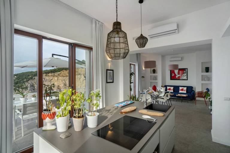 Holiday Home 'Luxury Villa - La Balena Blu' with Sea View, Wi-Fi and Air Conditioning — photo 3