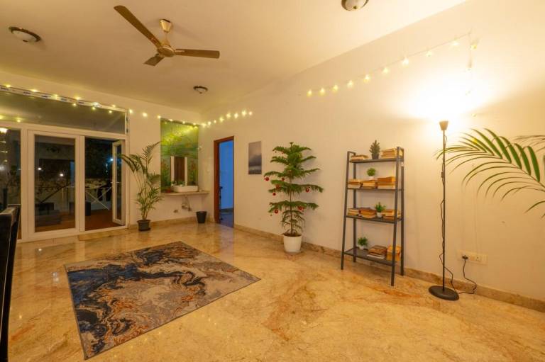 House with garden in Anekal