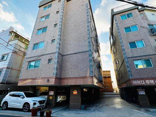 Apartment  Nambusunhwan-ro
