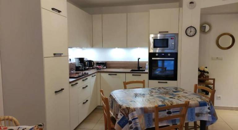 Apartment with grill, pool & terrace — photo 4