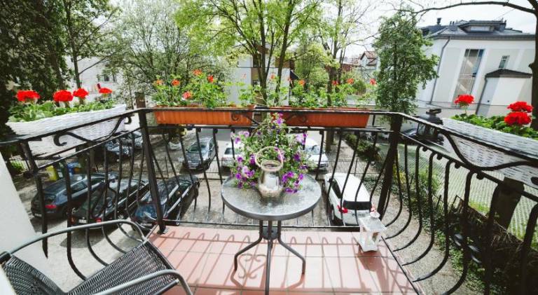 Rental apartment with garden — photo 5