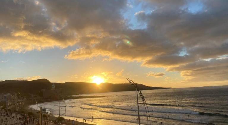 Holiday apartment with terrace in Las Palmas de Gran Canaria