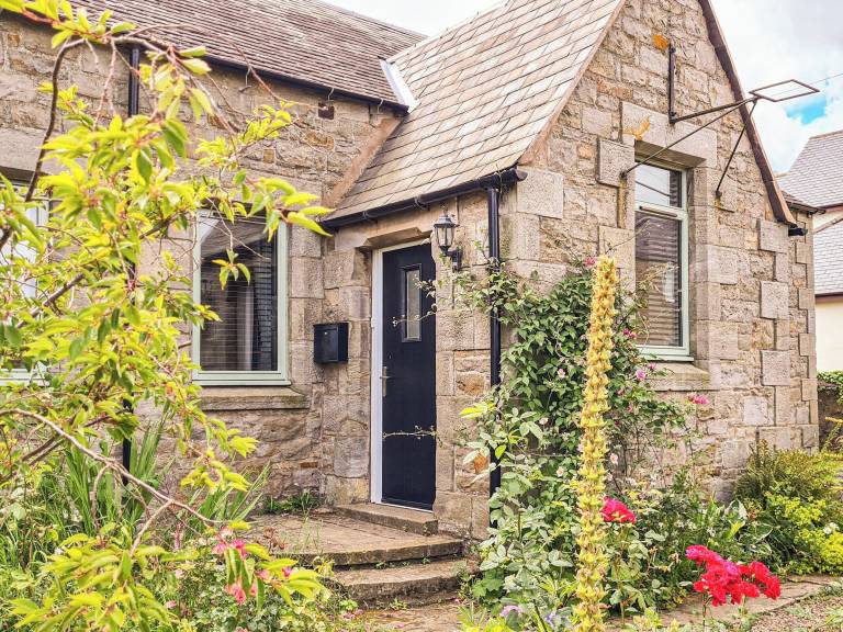 Cottage  Lowick