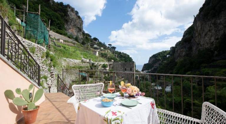 Beautiful apartment with terrace & garden | Pets are welcome — photo 2
