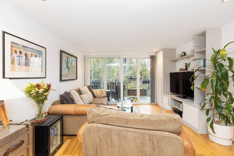 Apartment  Eltham