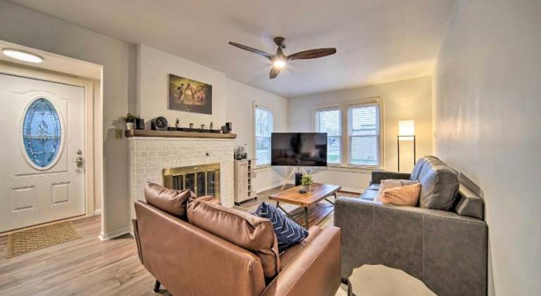 Big house | Pet-friendly in Erie, PA