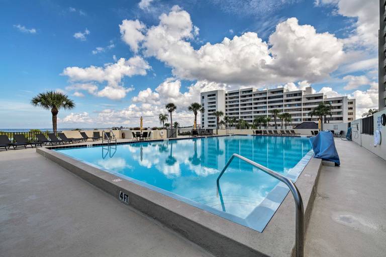 Apartment  Gulf Highlands