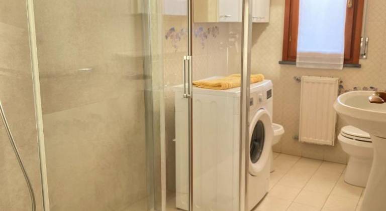 Rental apartment with 2 rooms for 6 persons — photo 2