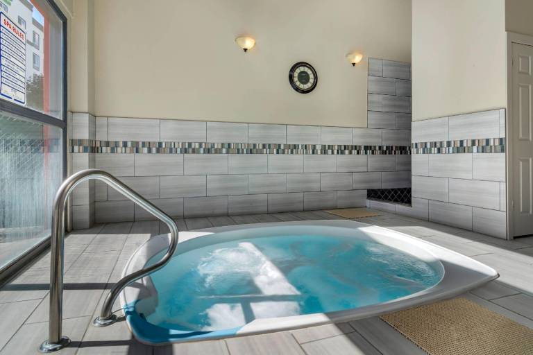 Quality Inn — photo 4