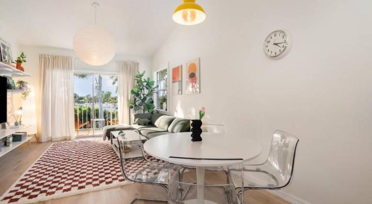 Holiday apartment with pool & jacuzzi — photo 3