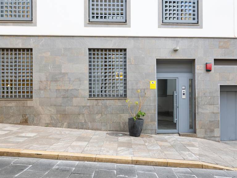 Family-oriented holiday apartment | Next to Alcazaba of Málaga | Pets are welcome — photo 2