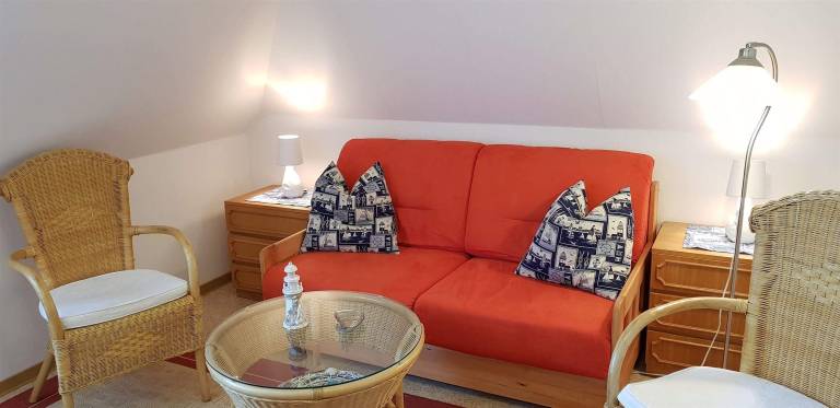 Holiday apartment with garden & BBQ — photo 2