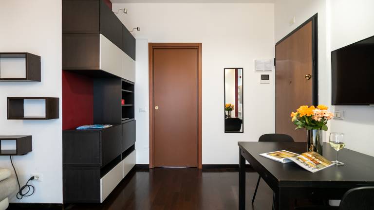 Holiday apartment with patio — photo 4