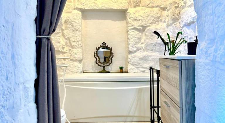 Villa with jacuzzi & pool | Pets are welcome — photo 3