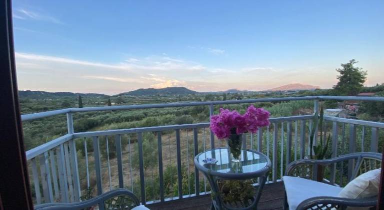 Wonderful holiday apartment with yard, jacuzzi & terrace | Pet-friendly — photo 5