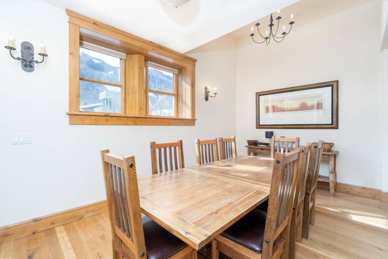 Condo | Mountain view — photo 5