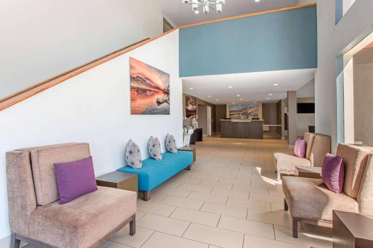 Cielo Hotel Bishop-Mammoth, an Ascend Collection Hotel — photo 2