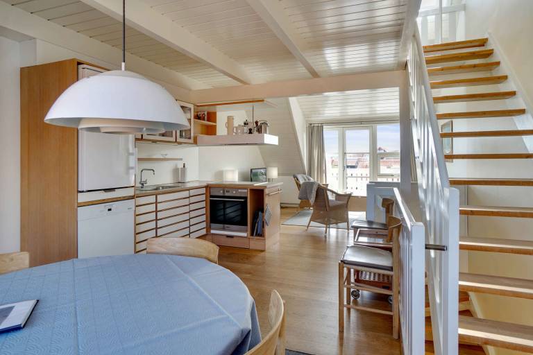 Rental apartment with heated pool & sauna | Water view — photo 4