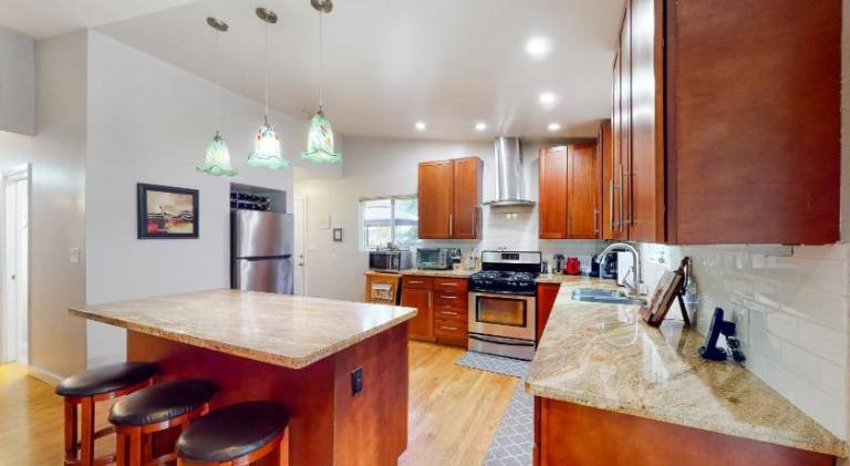 Wonderful house with hot tub | Pets allowed — photo 4