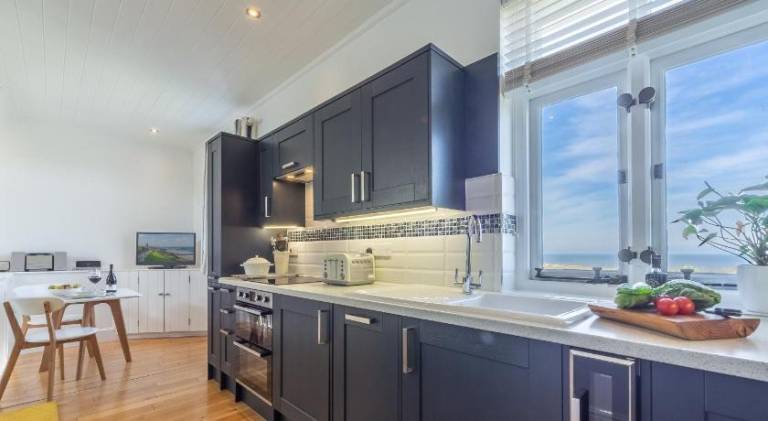 House with 1 room for 2 persons — photo 3