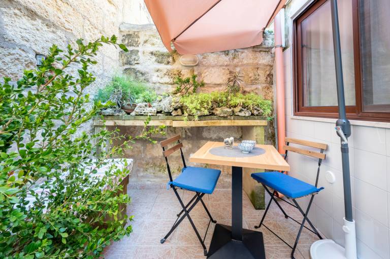 Apartment 'Al Vico' with Private Terrace and Air Conditioning in Carpi
