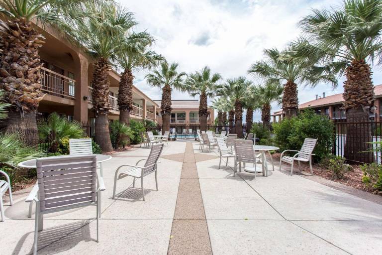 Quality Inn Saint George South Bluff — photo 3
