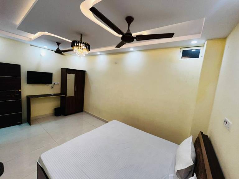 Goroomgo Kashi Residency Varanasi - Near Assi Ghat — photo 4