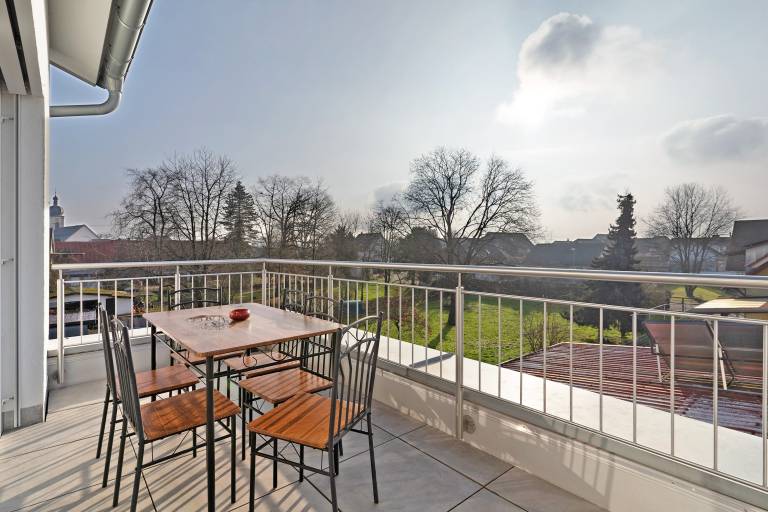 Charming rental apartment with terrace | City view | Pets are welcome — photo 2