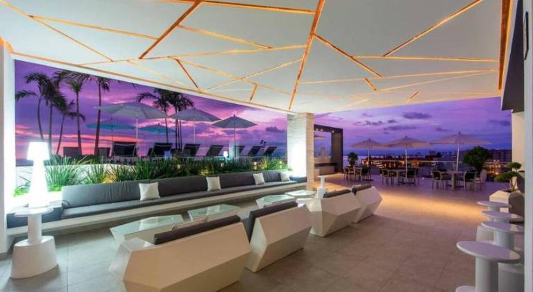 DTerrace Luxe 2bd 2ba Romantic Zone Los Muertos Beach and Pier — photo 4