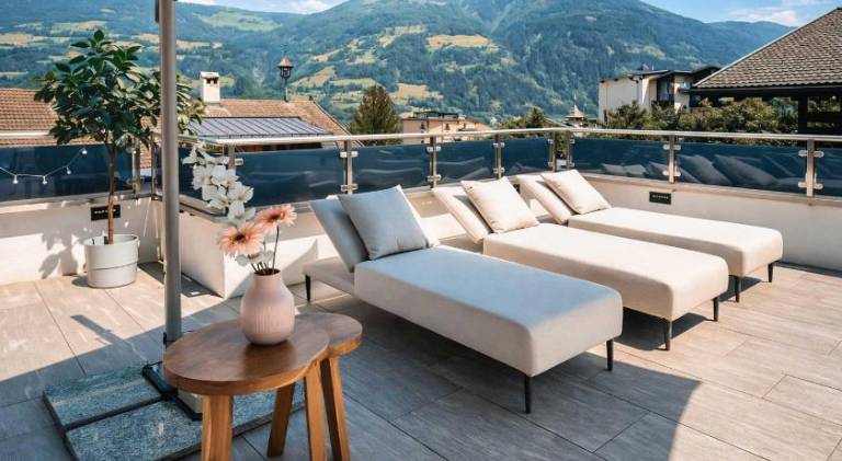 Vacation home with hot tub & pool | Suitable for remote work — photo 5