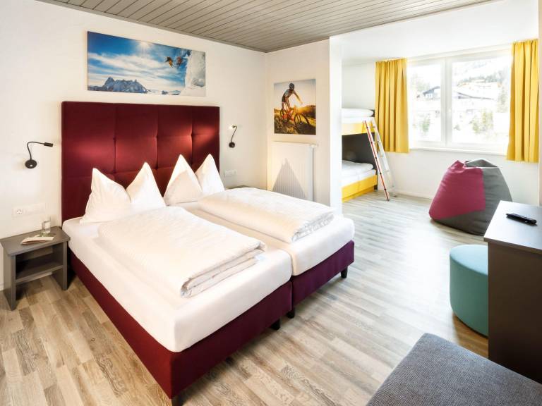 Basekamp Mountain Budget Hotel — photo 5