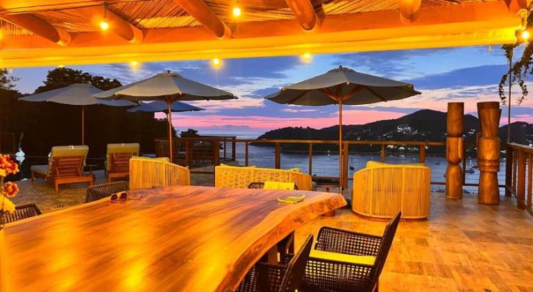 Zihuatanejo Luxury Villa - Events & Vacations in Zihuatanejo
