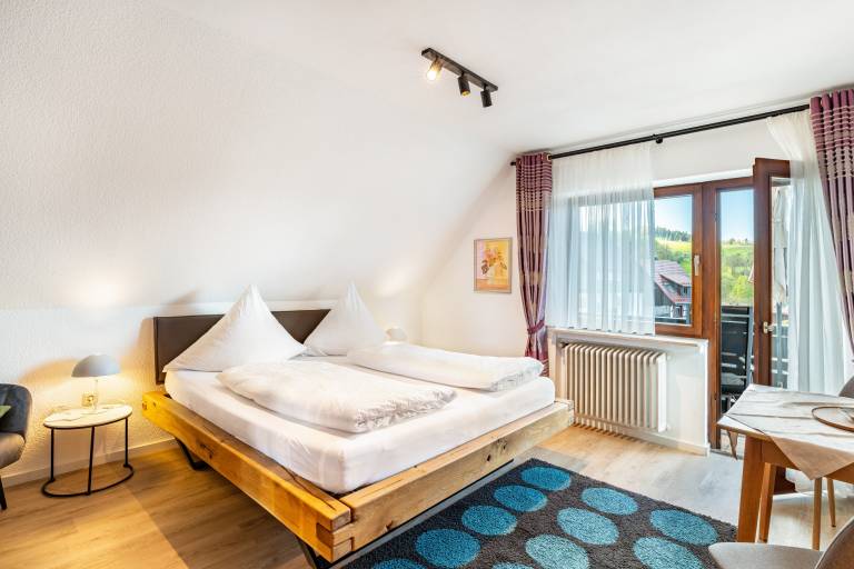 Children-friendly lovely private room with fast internet & yard | Garden view | Dogs allowed in Achern