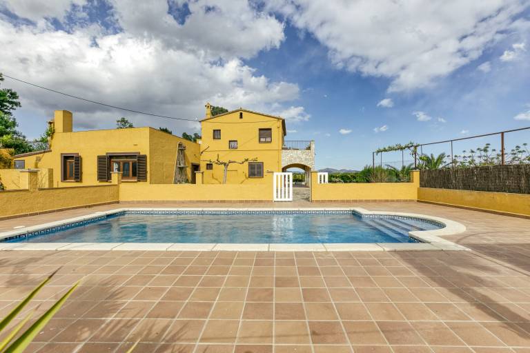 Casa Perelada