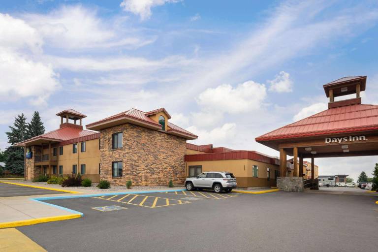 Days Inn & Suites by Wyndham Bozeman in Bozeman, MT