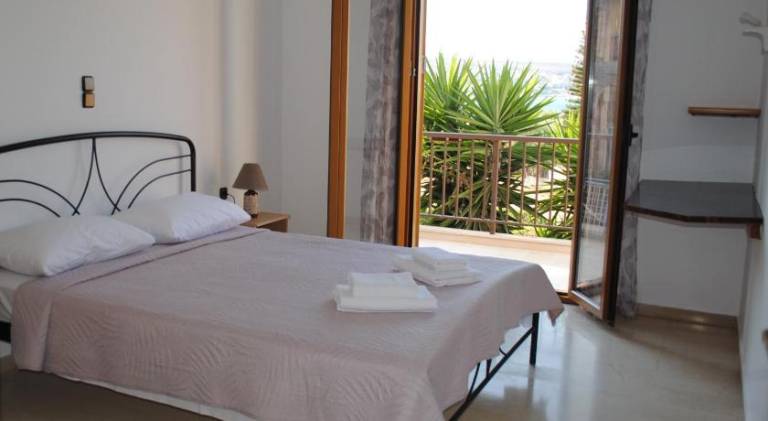 Pleasant holiday apartment with patio | Next to the beach | Pets allowed — photo 2