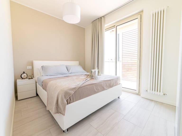 Fully equipped apartment with pool & terrace | Pets are welcome — photo 3