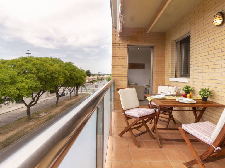 Family-friendly holiday apartment with terrace & pool | Pets allowed — photo 2