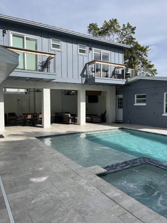 Cabin  Indian Rocks Beach