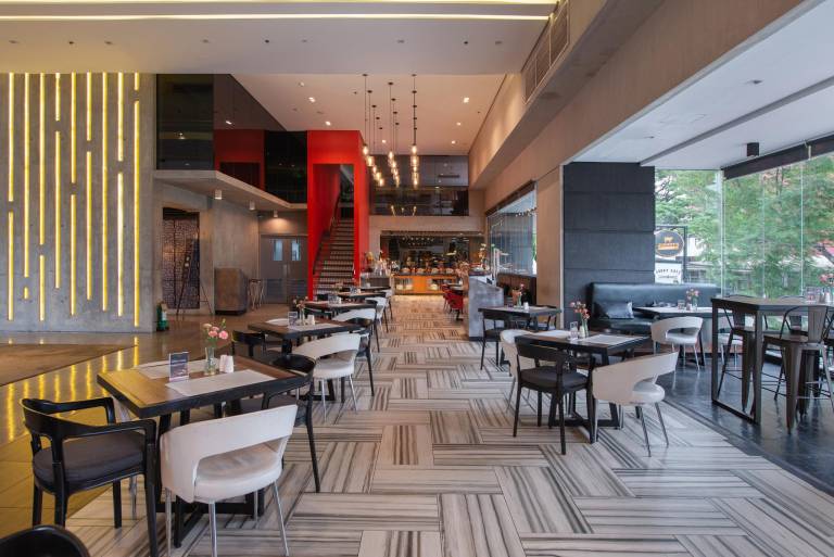 The B Hotel Quezon City — photo 2