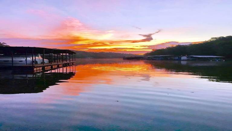 Cabin Lake Ozark