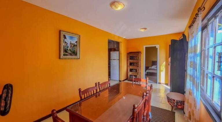 Charming vacation home with pool | Pet-friendly — photo 4