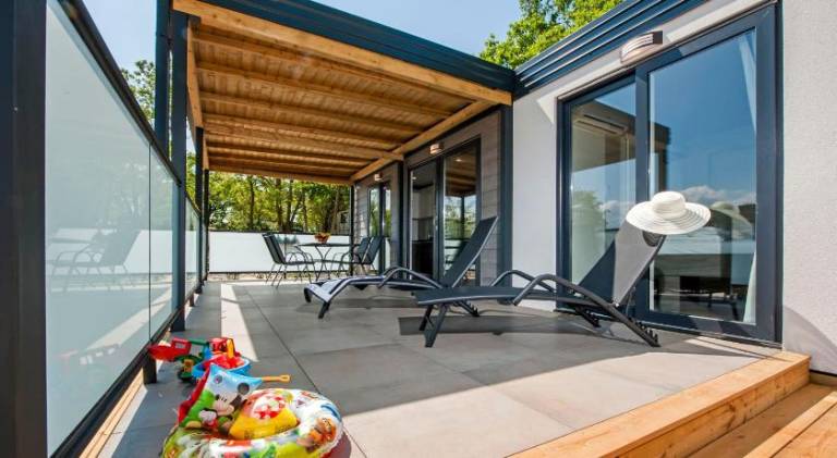 Eurocamp Mobile Homes at FKK Nudist Campsite Solaris — photo 3