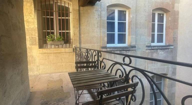 Holiday apartment | Next to Bordeaux Cathedral — photo 3