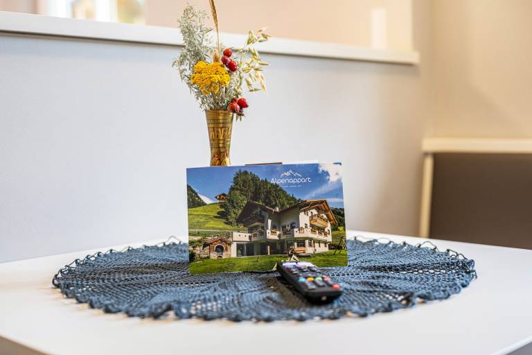 Studio 'Alpen Living 1st Floor Small' with Mountain View, Whirlpool & Wi-Fi — photo 5