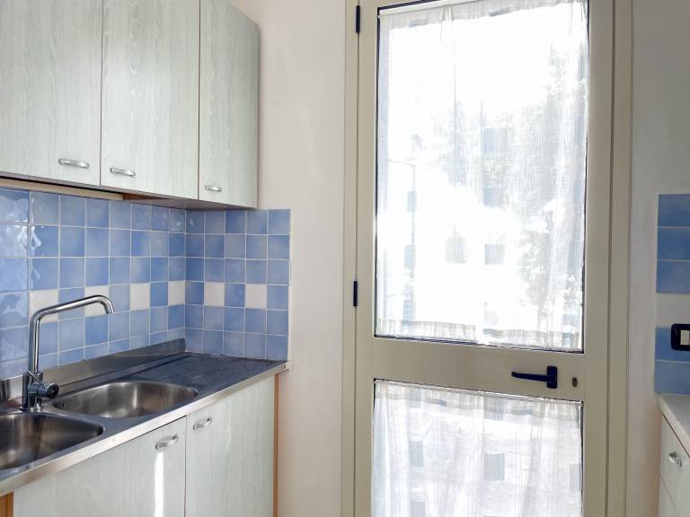 Rental apartment with 2 rooms for 6 persons — photo 4