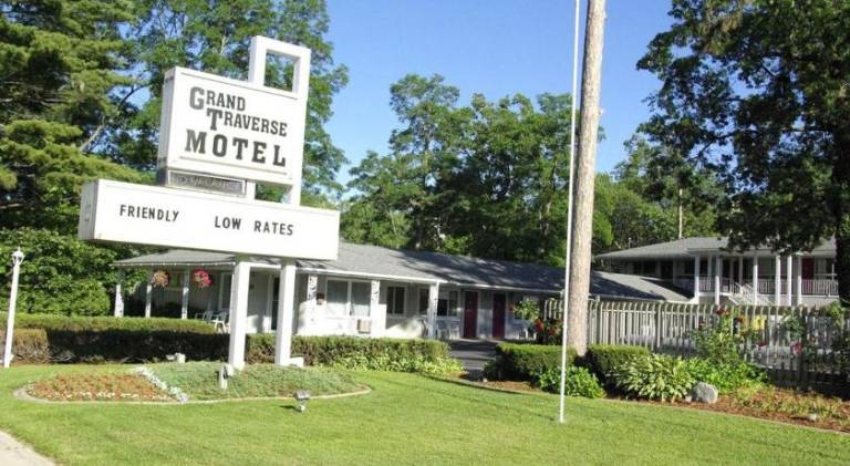 Grand Traverse Motel in Traverse City, MI