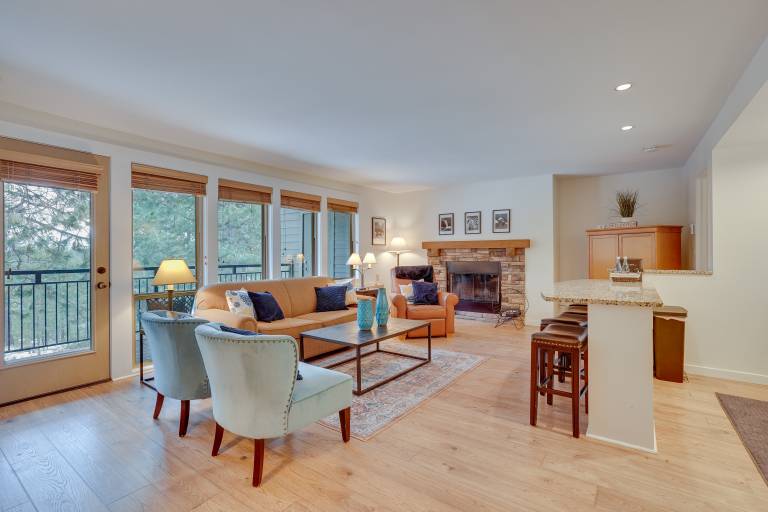 Seventh Mountain Condo w/ Resort Amenities! in Bend, OR